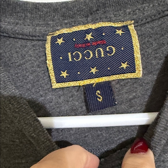 Gucci Dark Gray Tee with Red Graphic - Picture 2 of 5